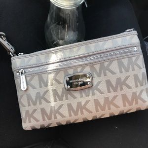 MK hand bag
